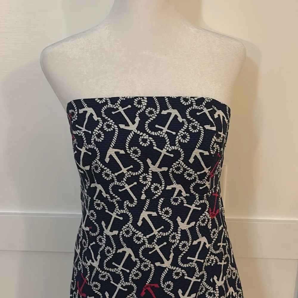 Lilly Pulitzer nautical strapless dress in size 8. Excellent condition - Picture 2 of 9